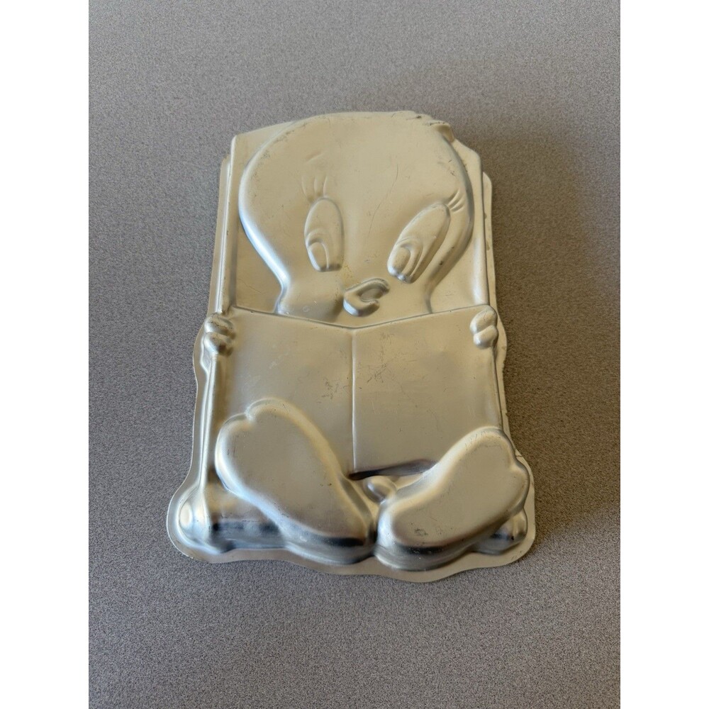 Vintage 1979 Wilton Tweety Bird Cake Pan 502-7687 Looney Tunes 14”